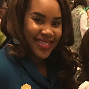 Meet your Posher, Carisma